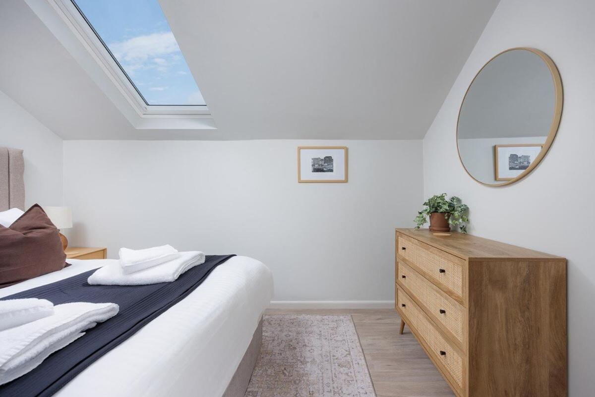 Luxury Penthouse 2 Bed Apartment Plymouth Kültér fotó
